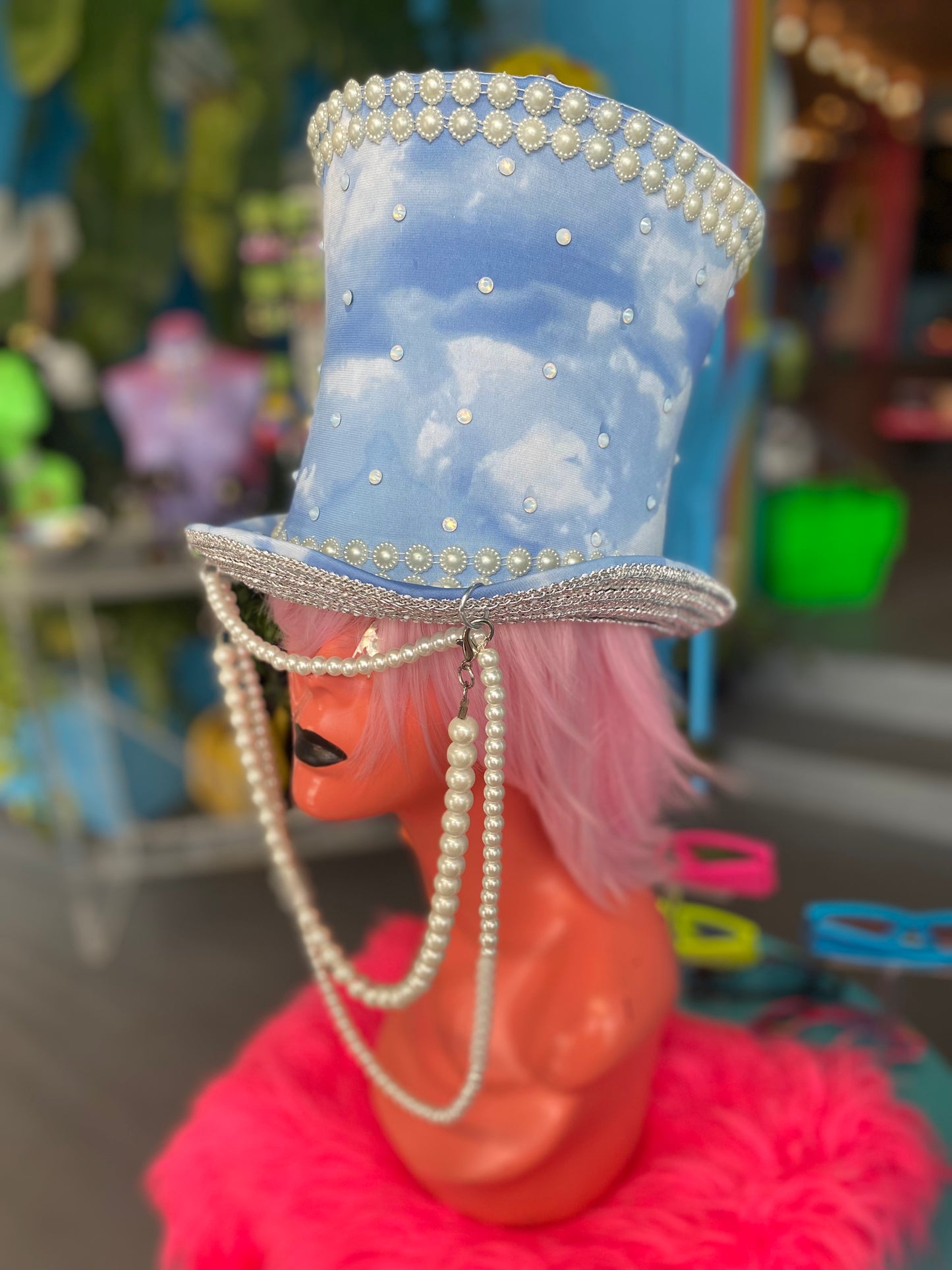 Cloudy Top Hat