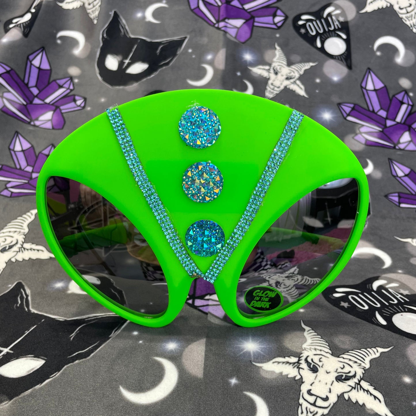 Decorated Alien Sunglasses
