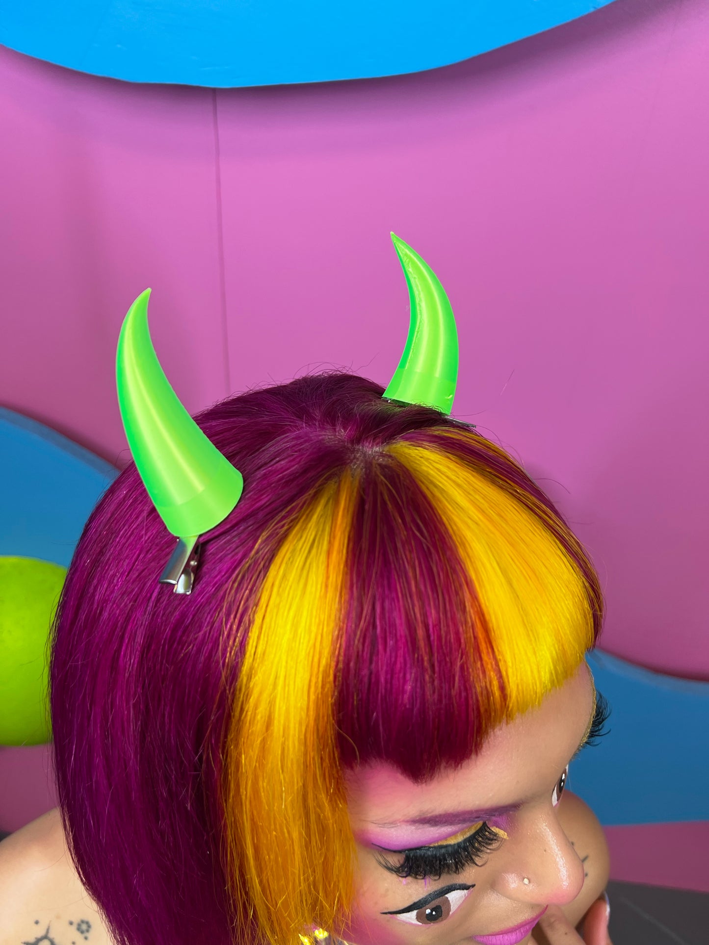 Medium Horn Hair Clips