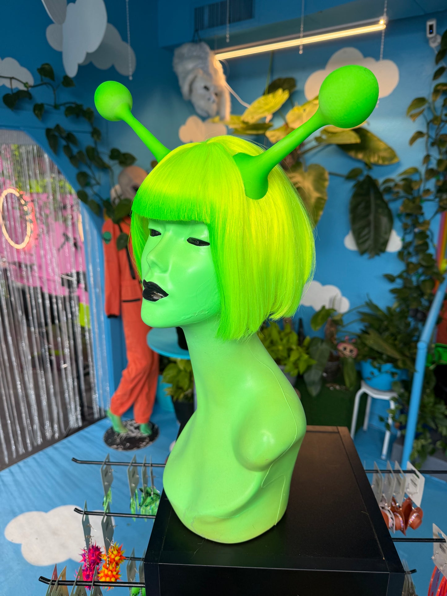 Neon Alien Bob Wig