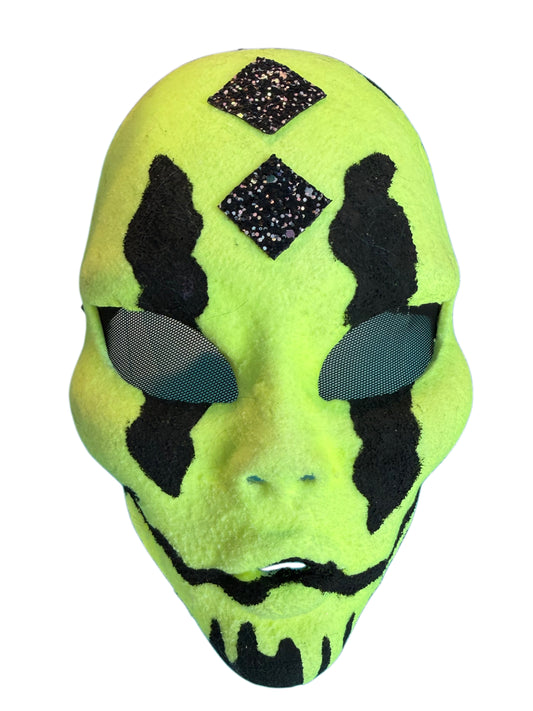 Smiley Alien Mask